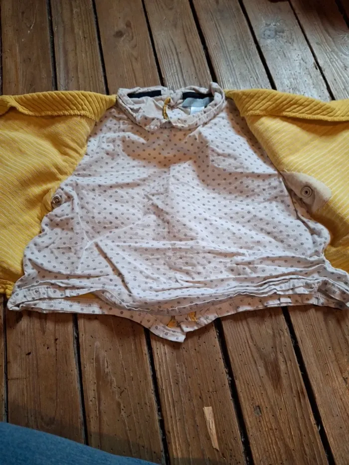 Haut taille 23 mois - photo numéro 3