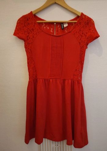 Robe H&M taille S excellent état