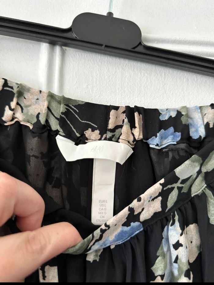 Jupe longue taille haute fleurie plissée noir taille L H&M - photo numéro 4