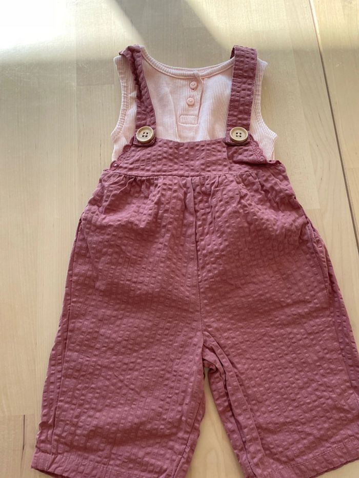 Lot de robe et salopette fille 6 mois - photo numéro 2