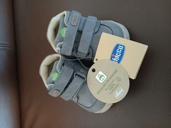chaussures garcon grise a scratch chicco ecologique+ pointure 18