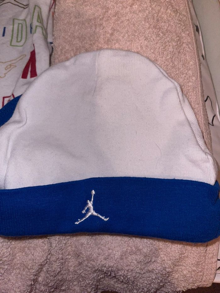 Body Jordan 6M + bonnet - photo numéro 3