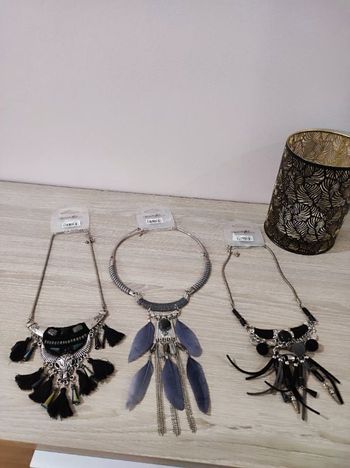 Lot de 3 colliers Giovanni Marco, NEUFS jamais portés!