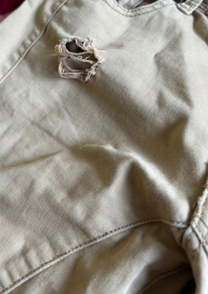 Jeans marron à trou - photo numéro 4