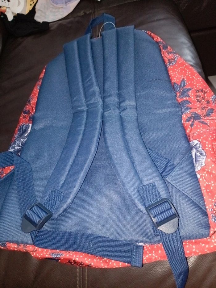 Sac à dos Kaporal neuf fleurs rentrée - photo numéro 5