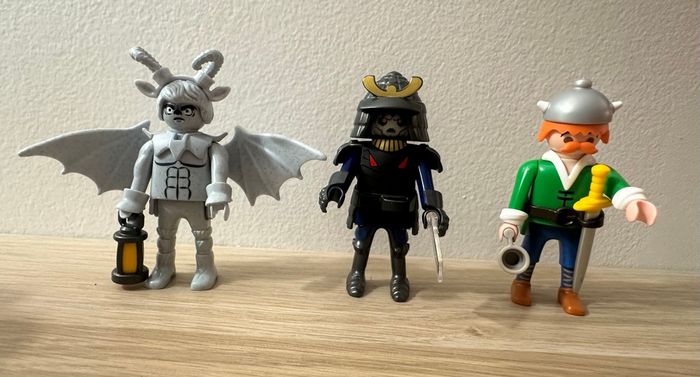 Lot de 18 figurines Playmobil - photo numéro 9