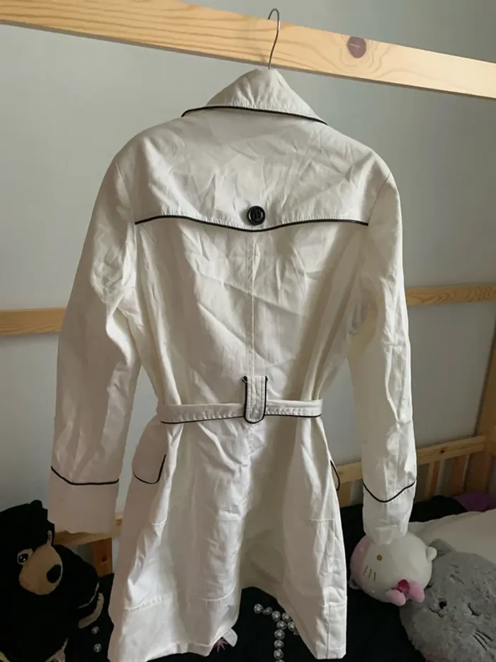 Trench blanc - photo numéro 3