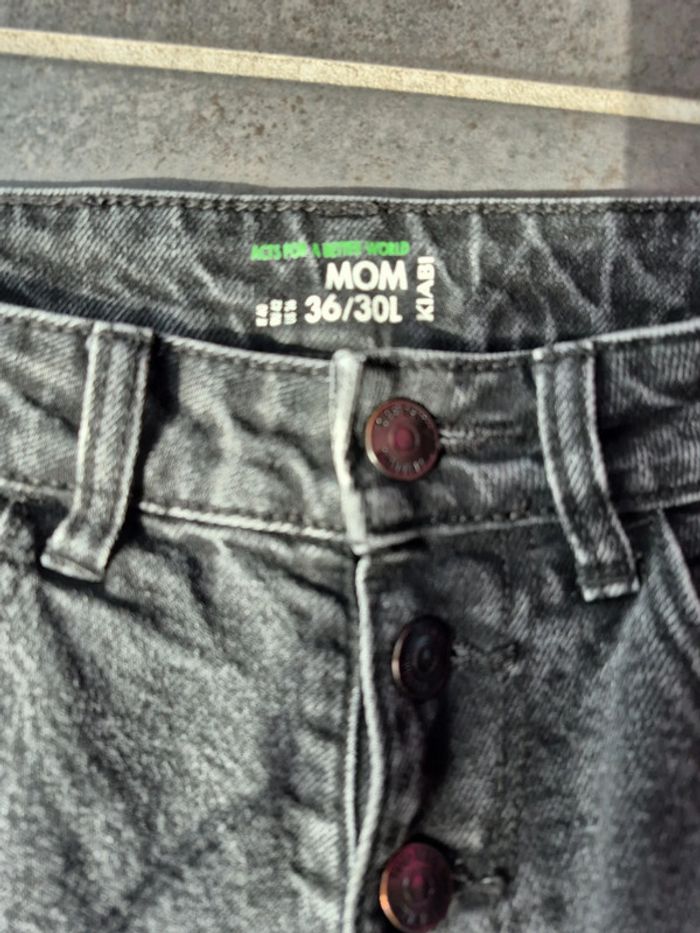 Jeans mom - photo numéro 3
