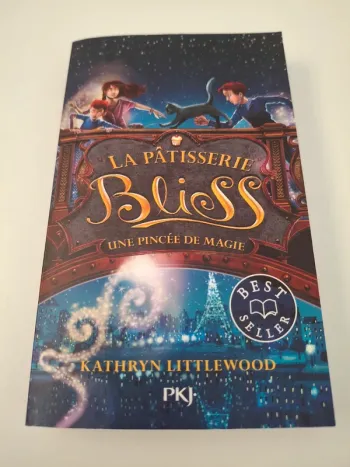 Livre La pâtisserie Bliss Une pincée de magie