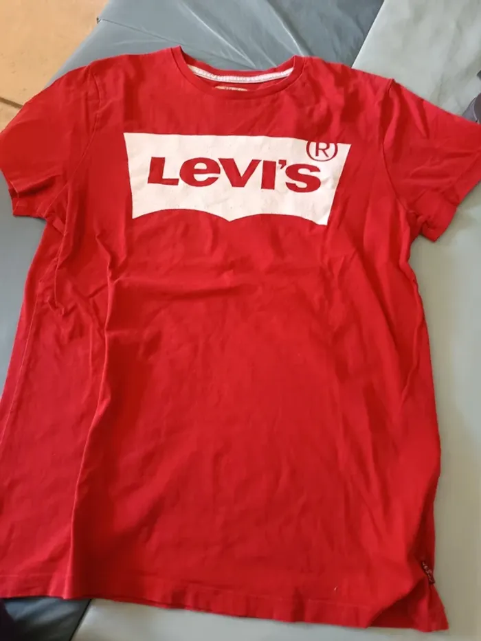 Tee shirt Levi's 16 ans