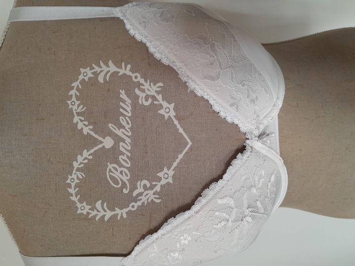 Soutien gorge - photo numéro 4