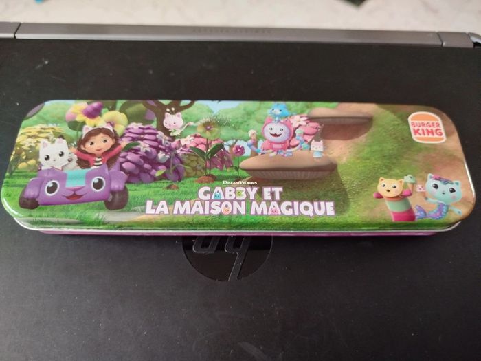Trousse