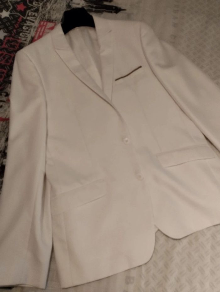 Costume blanc 2 pièces - photo numéro 2