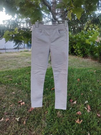 Pantalon beige taille élastique taille 36