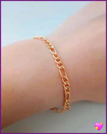 Bracelet chaîne doré  femme – chic, tendance et lumineux