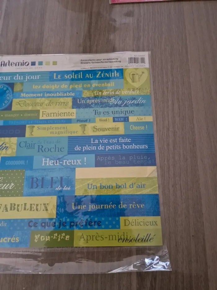 Planche de stickers - photo numéro 3