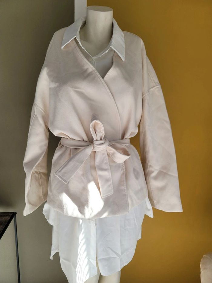 Veste crème – Neuve sans étiquette
