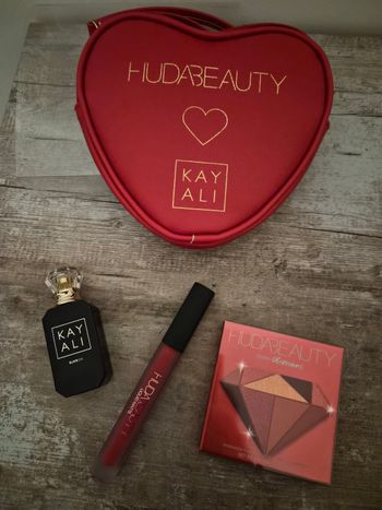 Coffret huda beauty st valentin