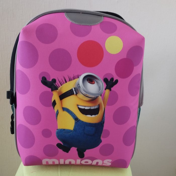 Sac à dos valise Minions Neuf