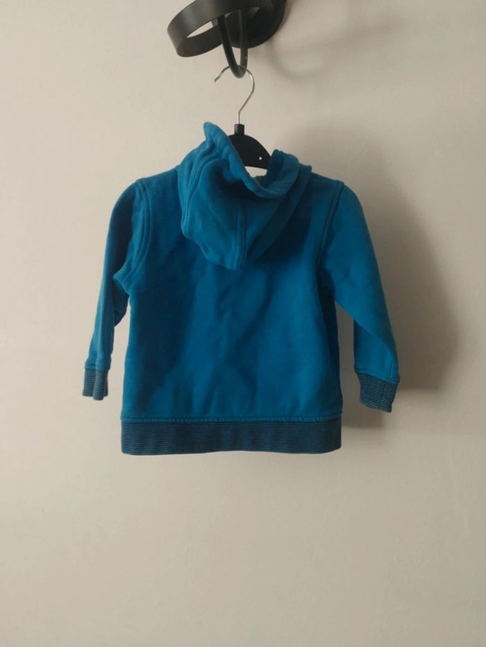 Veste 18 mois à capuche - photo numéro 2