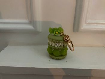 Porte clé gâteau macaron raisin 🍇 