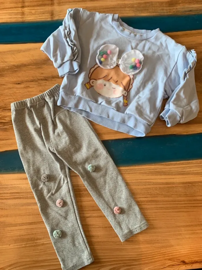 Jolie ensemble taille 2 ans