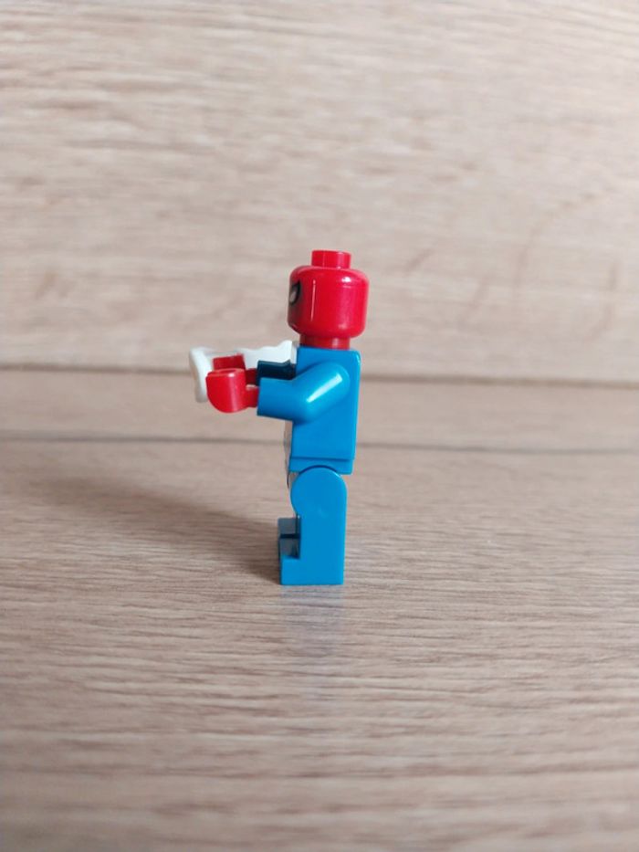 Figurine type lego Spiderman Marvel - photo numéro 2