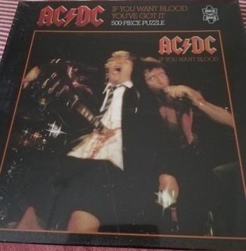 Puzzle ACDC.