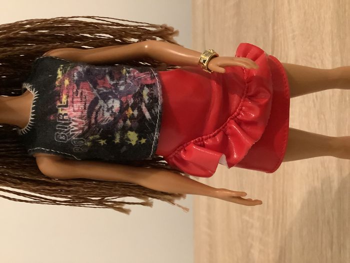 Barbie Fashionistas avec cheveux longs tréssés - photo numéro 4
