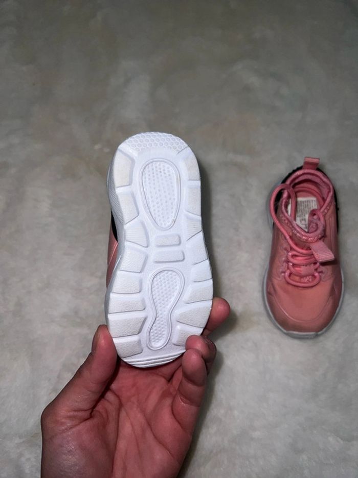 Chaussure - photo numéro 3