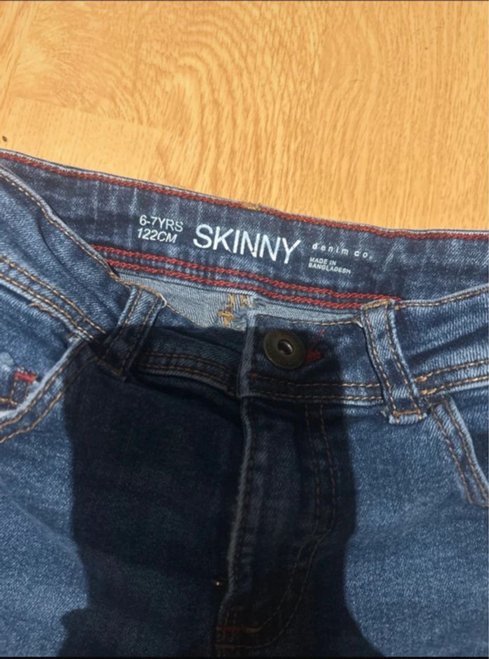 2 short identique - photo numéro 4