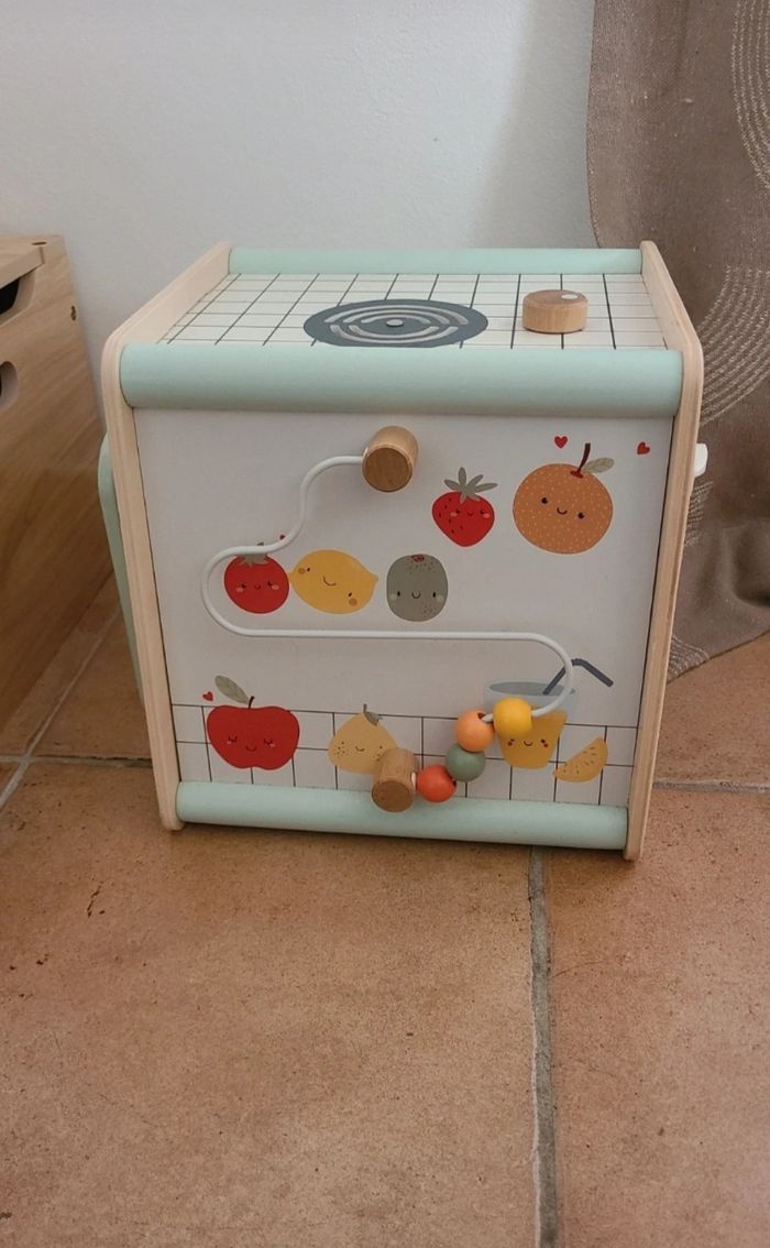 Cube activité Vertbaudet - photo numéro 6