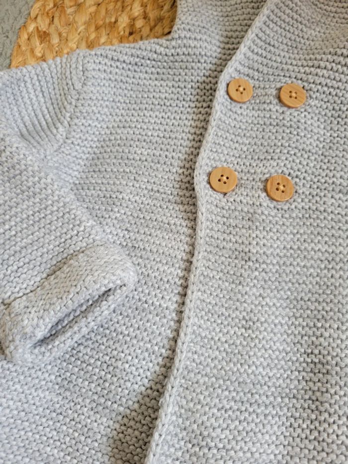 Gilet gris - Taille 3 mois - photo numéro 2
