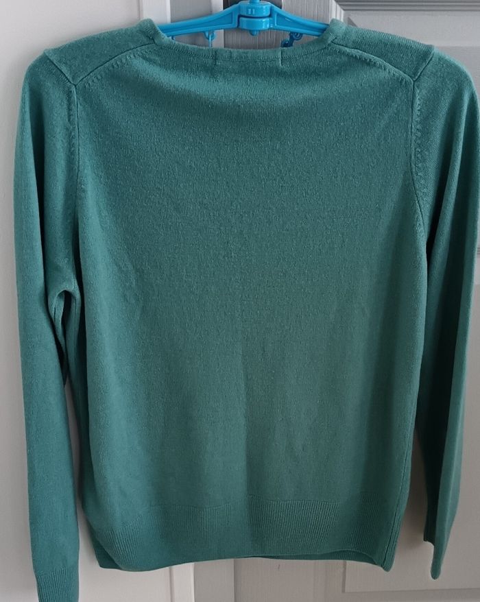 Pull M&S Woman taille 38 en très bon état - photo numéro 2