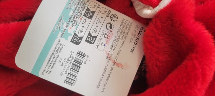 Plaid minnie 80×80 neuf - photo numéro 2