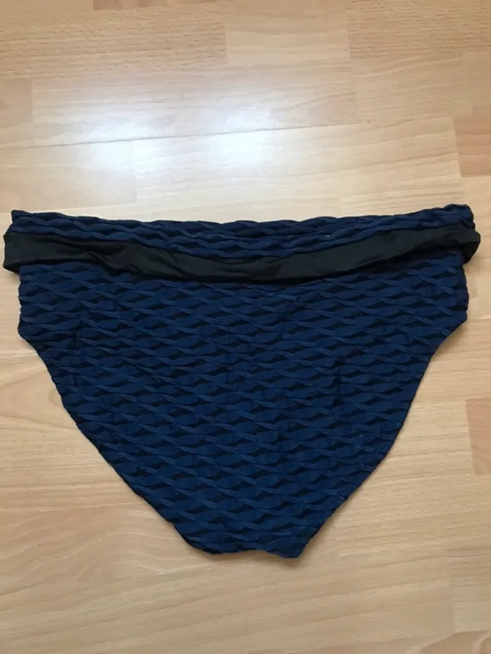 Culotte slip maillot de bain - photo numéro 3