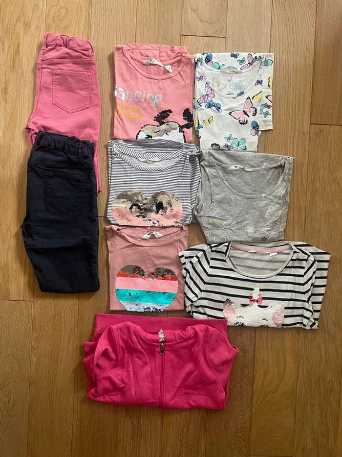 Vend lot de 9 vêtements fille H&M taille 8/9 ans très bon état