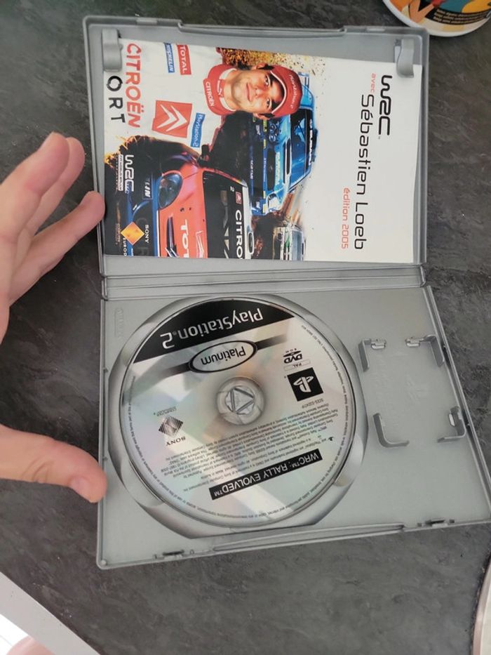 Jeu vidéo PlayStation 2 wsc Sébastien loeb 2005 - photo numéro 3