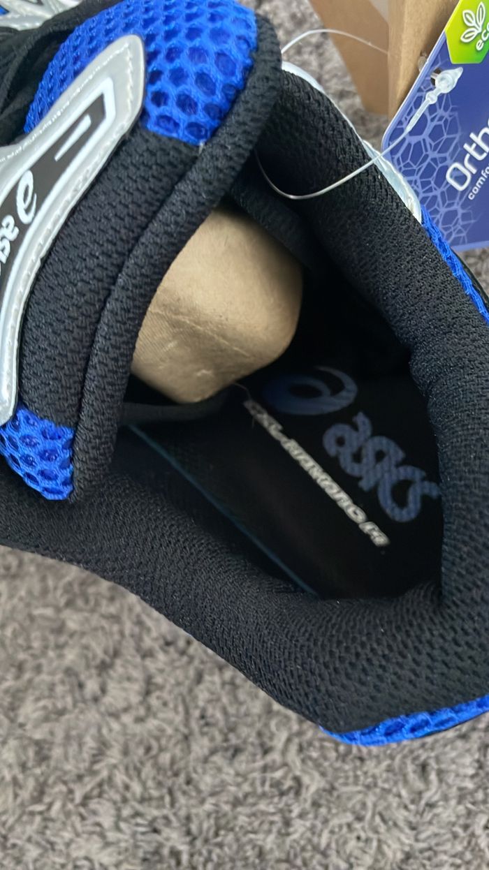Paire de asics Kayano 14 - photo numéro 3