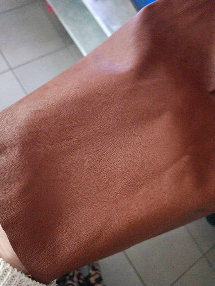 🍁 ROBE cuir Camel à volants - photo numéro 5