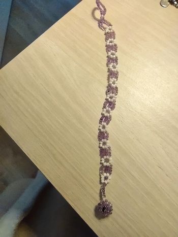Bracelet en perles fleurs