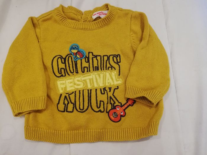 Pull moutarde