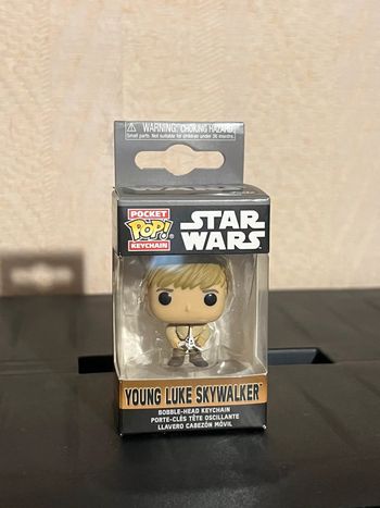 Funko Pop Keychain (Porte clé) Star Wars / Young Luke Skywalker