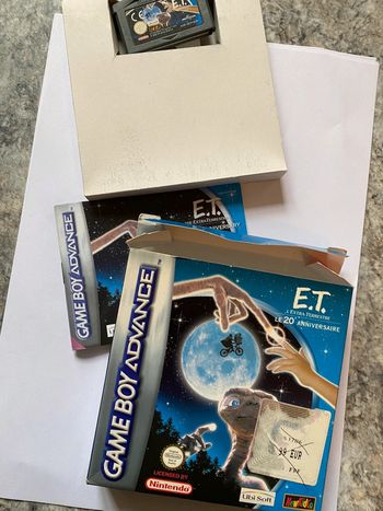 E.T game boy advance en boîte