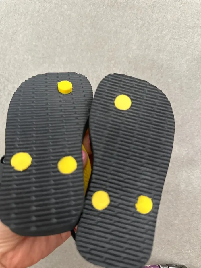 tongs havaianas taille 21 - photo numéro 2
