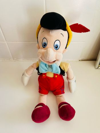 Peluche Pinocchio Disneyland Paris 35 cm