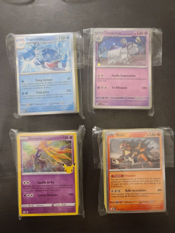 Lot de 60 cartes pokemon