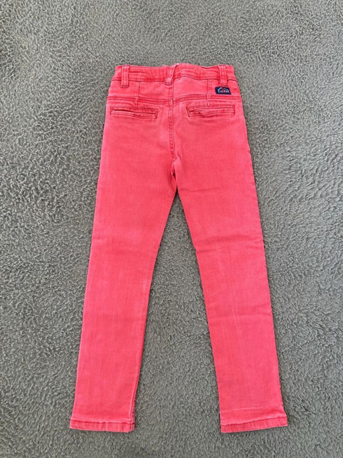 Jean rouge 6 ans - photo numéro 2