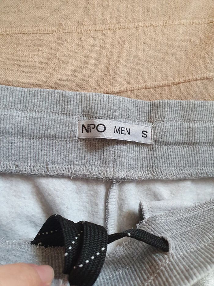 Jogging homme - photo numéro 3