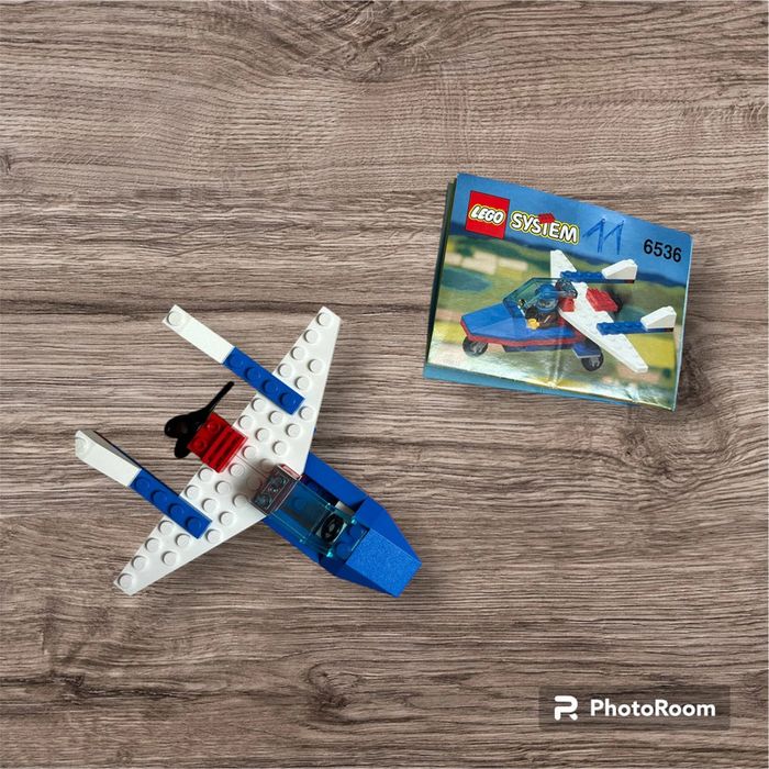 Lego system 6536 aero hawk avion